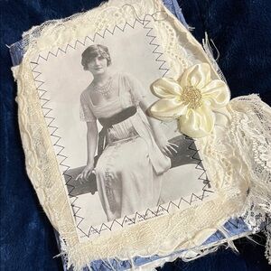 Vintage Lace Photo journal with Cream Flower